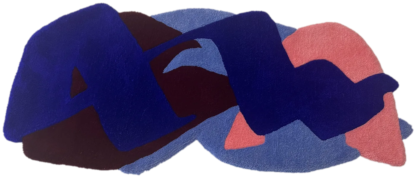 Getufteter Teppich von Joseph in Blau, Hellblau, Rosa und Dunkelrot, freie Form